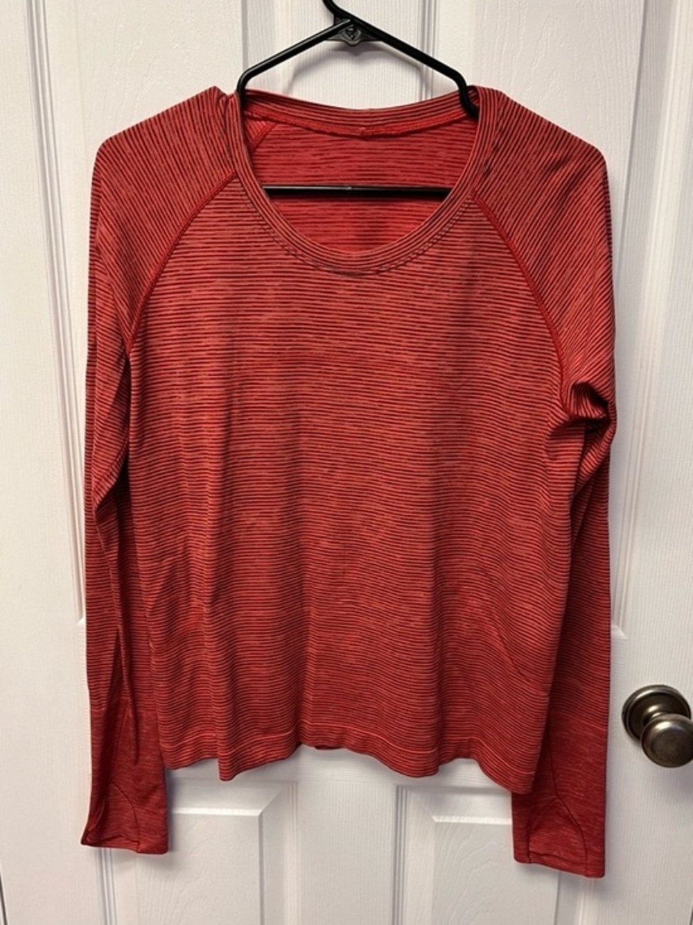 Lululemon Swiftly Tech Longsleeve 2.0 Race Length - Sz 14
